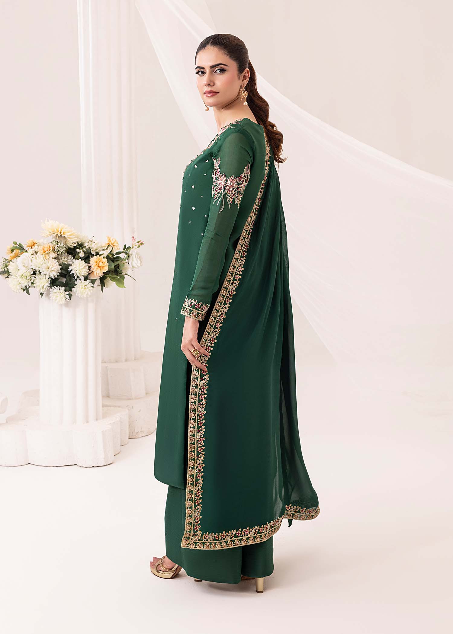 Jamnii | Silk Ivy | Emerald by Maria Faisal - Registered Vendor of : Jamnii - type : Ladies Clothes - 100% original wedding dresses