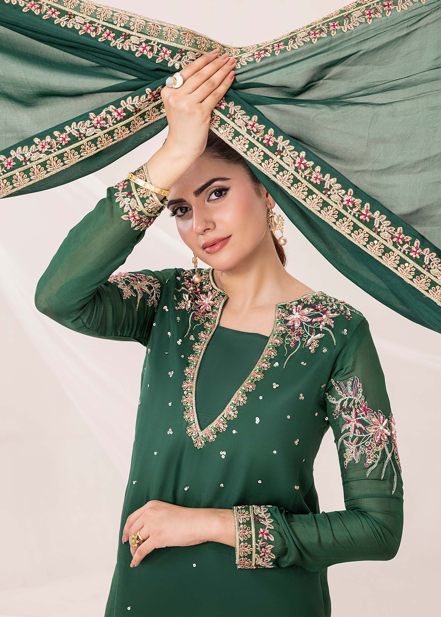 Jamnii | Silk Ivy | Emerald by Maria Faisal - Registered Vendor of : Jamnii - type : Ladies Clothes - 100% original wedding dresses