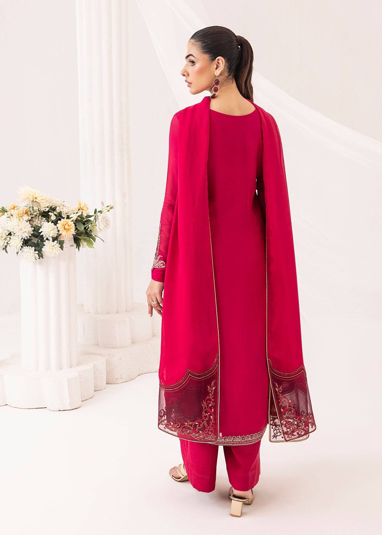 Jamnii | Silk Ivy | Muse by Maria Faisal - Registered Vendor of : Jamnii - type : Ladies Clothes - 100% original wedding dresses