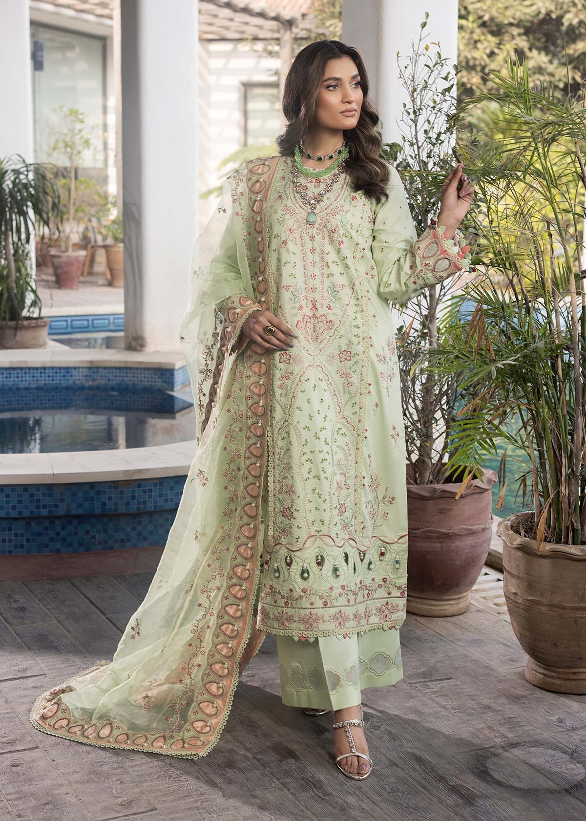 Shurooq | Luxury Lawn 25 | Amazon by Maria Faisal - Registered Vendor of : Shurooq - type : Ladies Clothes - 100% original wedding dresses