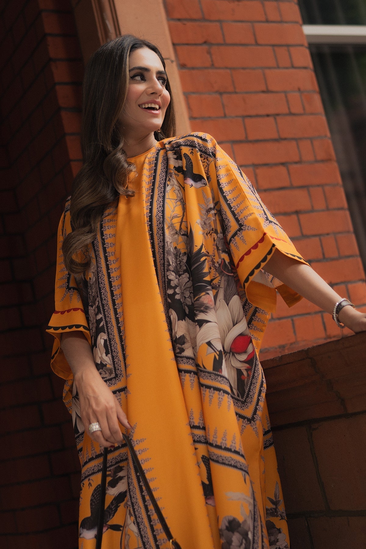 Erum Khan I Kaftan Edit I Halo Haze - Ladies Clothes - Maria Faisal
