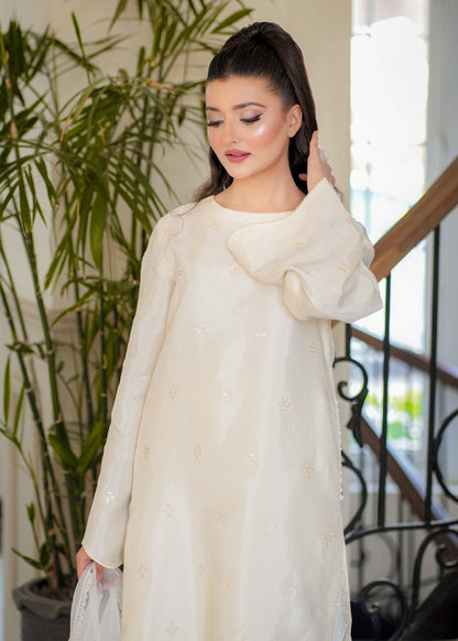 Fozia Khalid | Silk Spire | BLISS by Maria Faisal - Registered Vendor of : Fozia Khalid - type : Ladies Clothes - 100% original wedding dresses