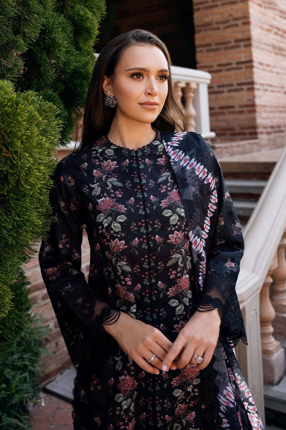 Afrozeh | Damask The Holiday Edit 25 | Lorien A by Maria Faisal - Registered Vendor of : Afrozeh - type : Ladies Clothes - 100% original wedding dresses