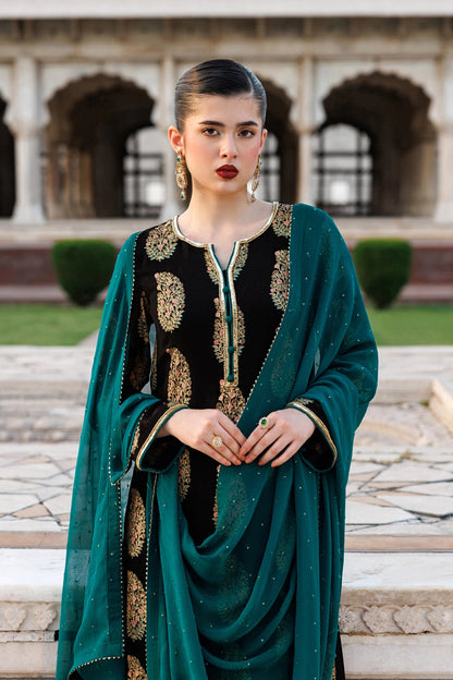 Vanya | Virsa Formals | ED-013 - Formal Dress - available at Maria Faisal in UK and USA.