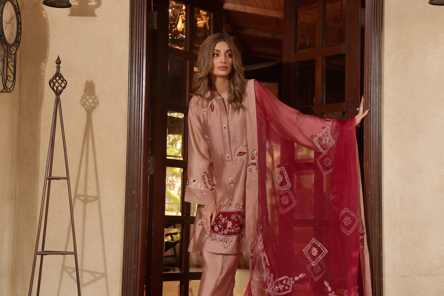 Mona Imran | Ezel Eid 25 | Husnara by Maria Faisal - Registered Vendor of : Mona Imran - type : Ladies Clothes - 100% original wedding dresses