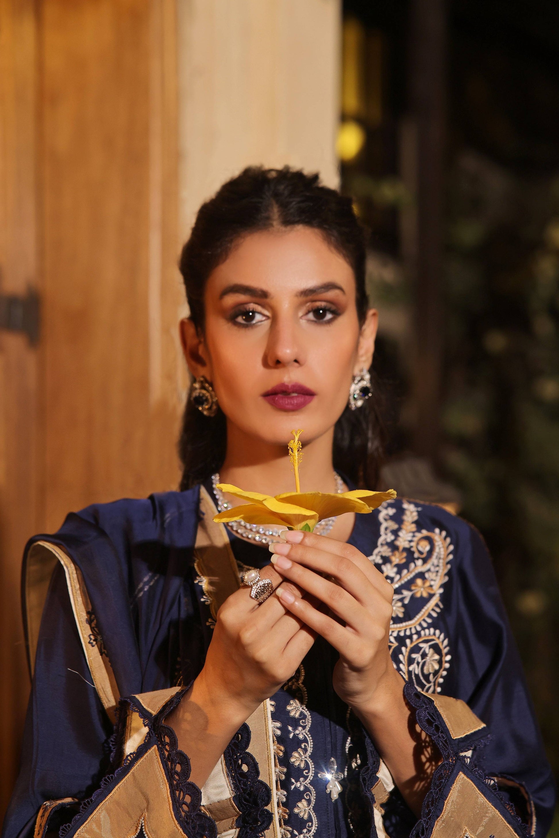 Mona Imran | Ezel Eid 25 | Shahnisa by Maria Faisal - Registered Vendor of : Mona Imran - type : Ladies Clothes - 100% original wedding dresses