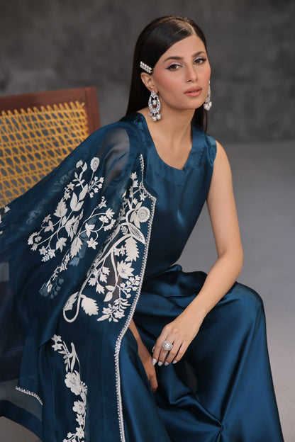 Mona Imran | Ezel Eid 25 | Zayra by Maria Faisal - Registered Vendor of : Mona Imran - type : Ladies Clothes - 100% original wedding dresses