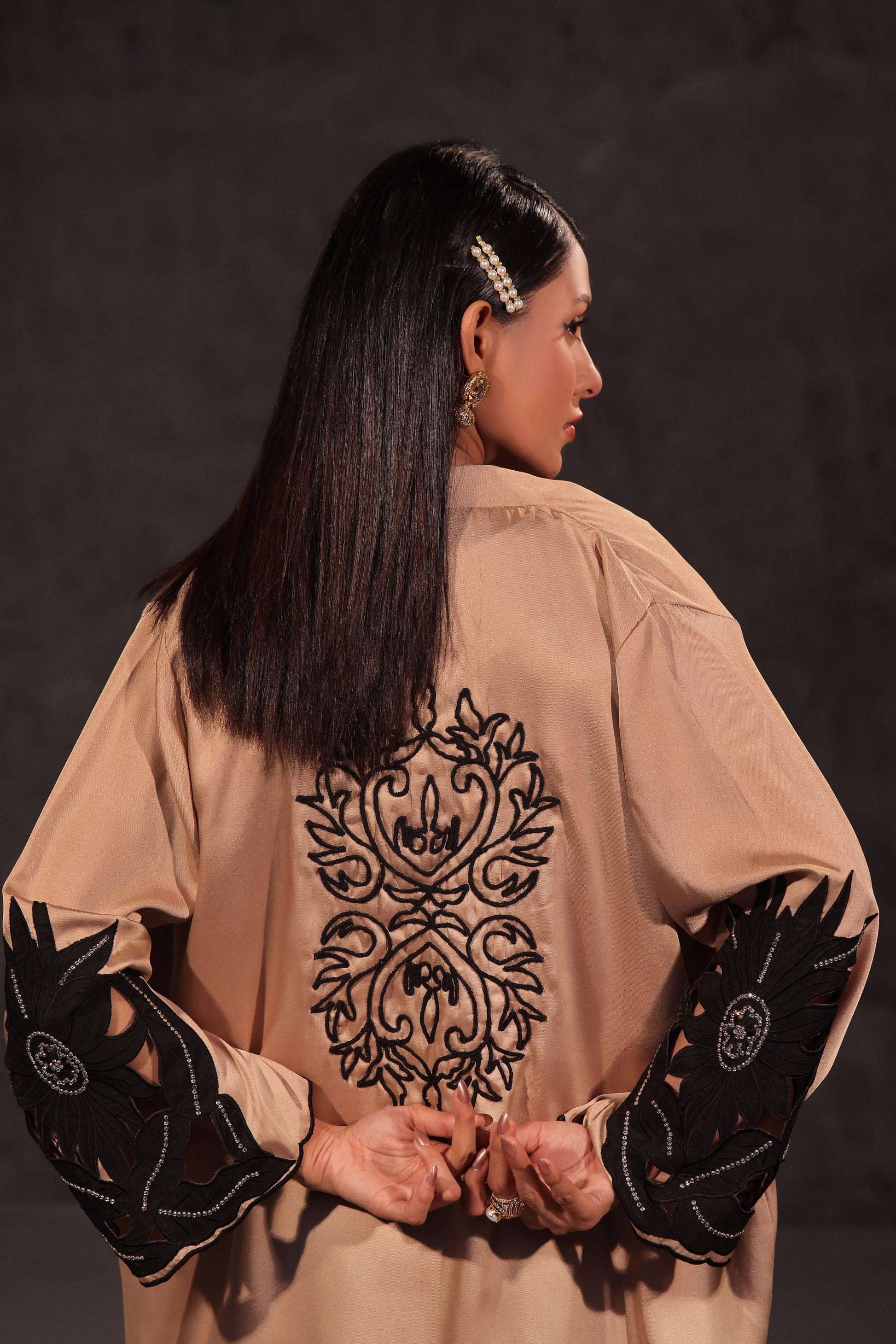 Mona Imran | Ezel Eid 25 | Zevira by Maria Faisal - Registered Vendor of : Mona Imran - type : Ladies Clothes - 100% original wedding dresses