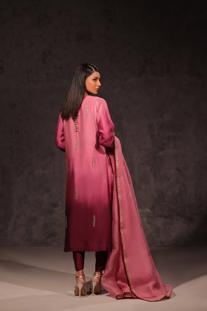 Mona Imran | Ezel Eid 25 |Maahru by Maria Faisal - Registered Vendor of : Mona Imran - type : Ladies Clothes - 100% original wedding dresses