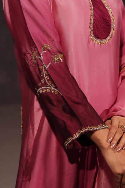 Mona Imran | Ezel Eid 25 |Maahru by Maria Faisal - Registered Vendor of : Mona Imran - type : Ladies Clothes - 100% original wedding dresses