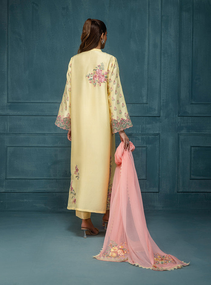 Zainab Chottani | Luxe Edit 25 | Vaani - Formal Dress - available at Maria Faisal in UK and USA.