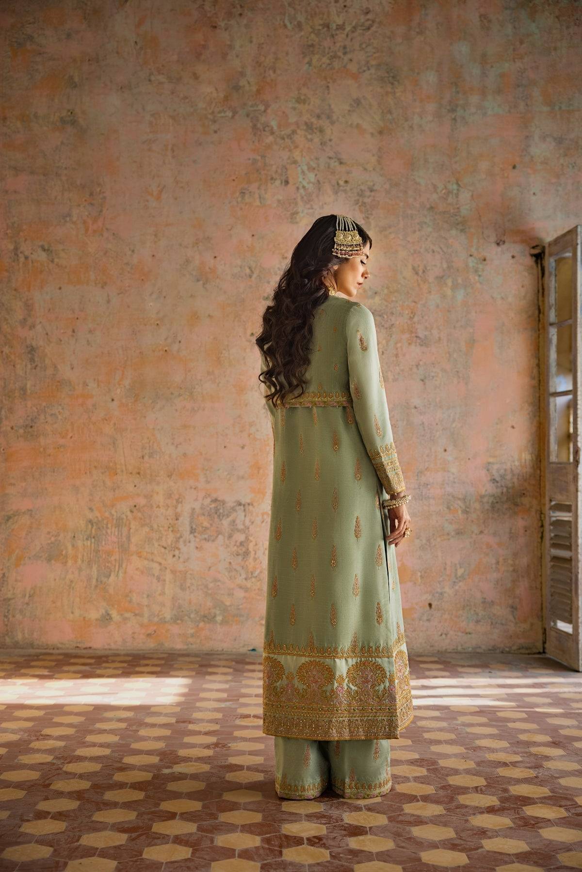 Erum Khan | Umaima Eid Edit | DARAKSHAN by Maria Faisal - Registered Vendor of : Erum Khan - type : Ladies Clothes - 100% original wedding dresses