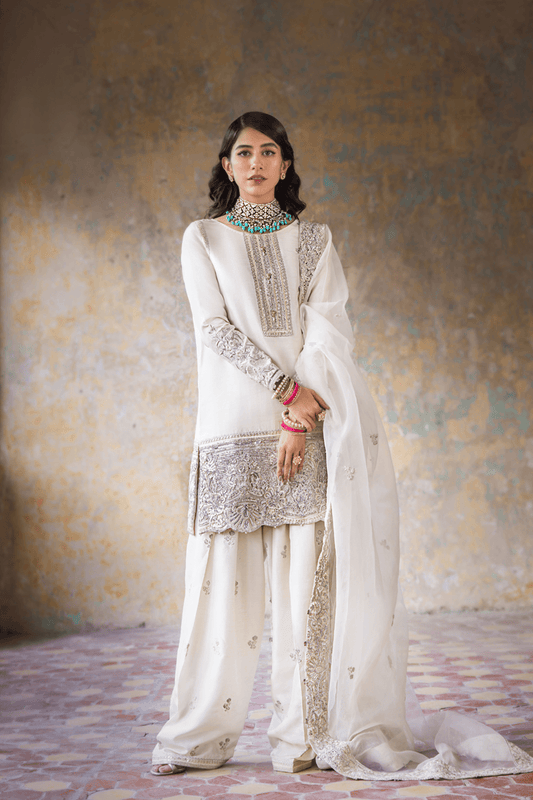 Erum Khan | Umaima Eid Edit | Hoorain by Maria Faisal - Registered Vendor of : Erum Khan - type : Ladies Clothes - 100% original wedding dresses