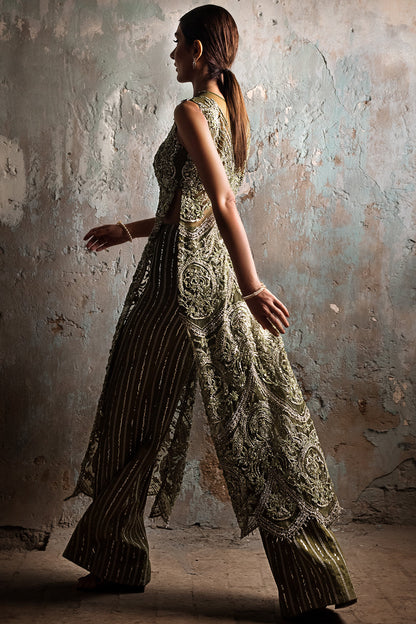 Erum Khan | Dazzling Fiesta | Shamrock - Bridal Dress - available at Maria Faisal in UK and USA.