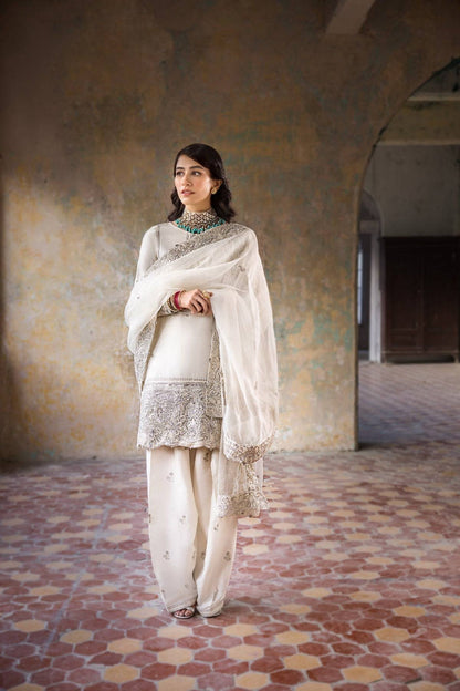 Erum Khan | Umaima Eid Edit | Hoorain by Maria Faisal - Registered Vendor of : Erum Khan - type : Ladies Clothes - 100% original wedding dresses