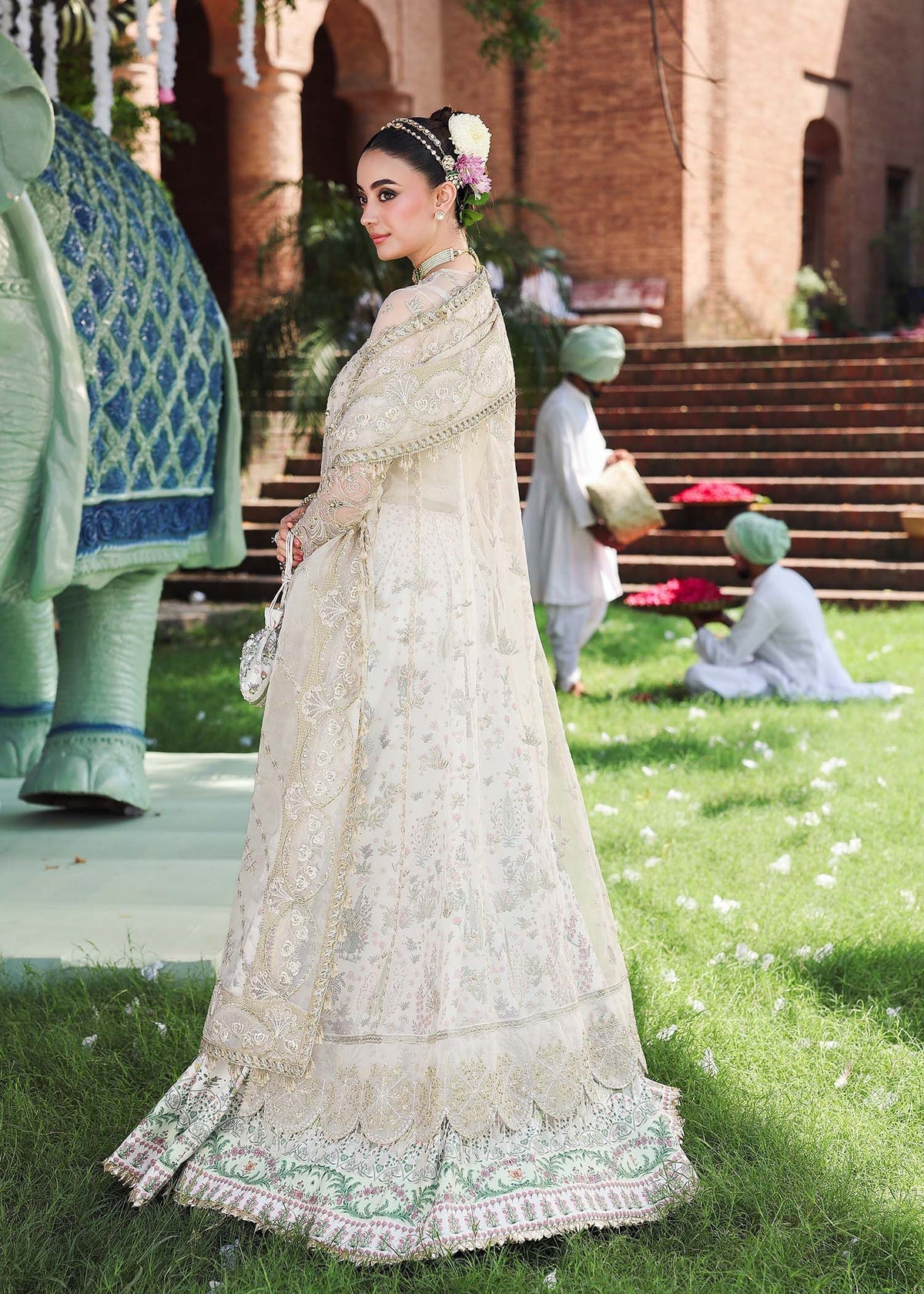 Sardinia | Veere Di Wedding Bride 25 | PAREESA - Ladies Clothes - Maria Faisal