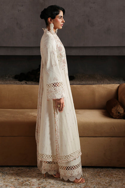 Qalamkar | Luxury Pret 25 | LP-01 NOORAY - Formal Dress - available at Maria Faisal in UK and USA.