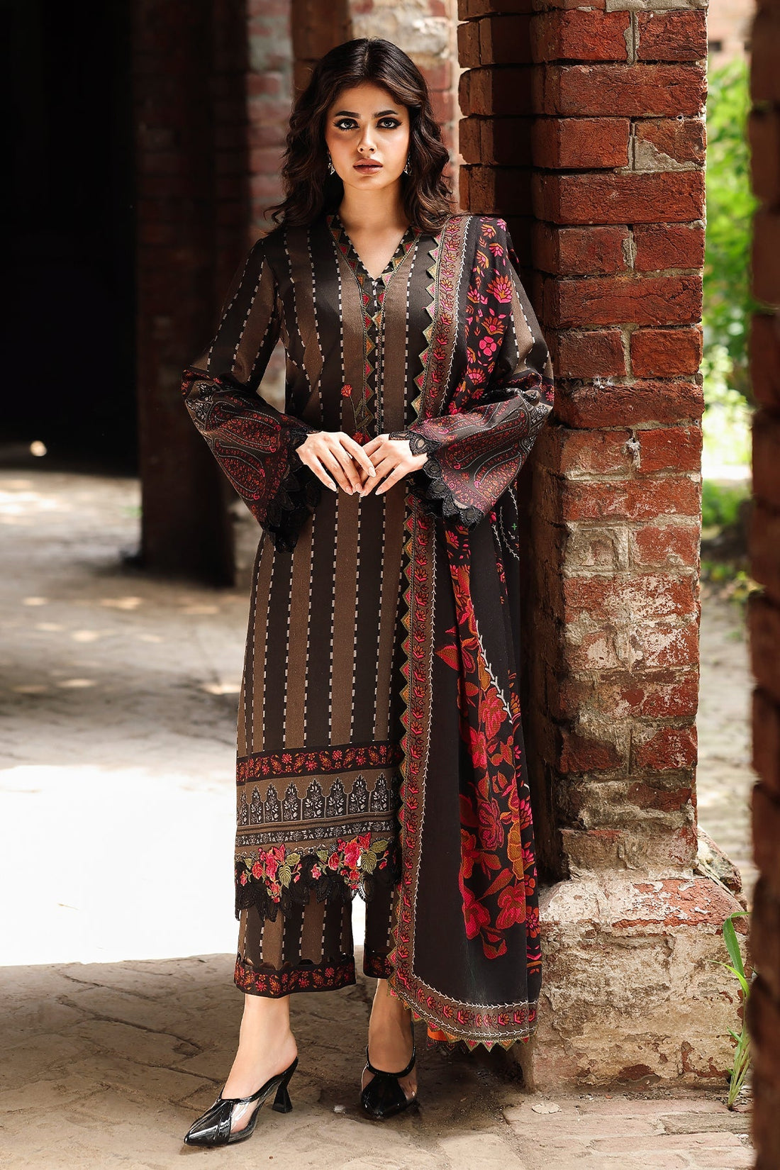 Charizma | Aniq Winter 2025 | ANW6-09 - Ladies Clothes - Maria Faisal