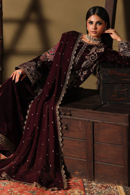 CVT5-06 – authentic Pakistani dress from the Signora Velvet 25 collection for women in the UK