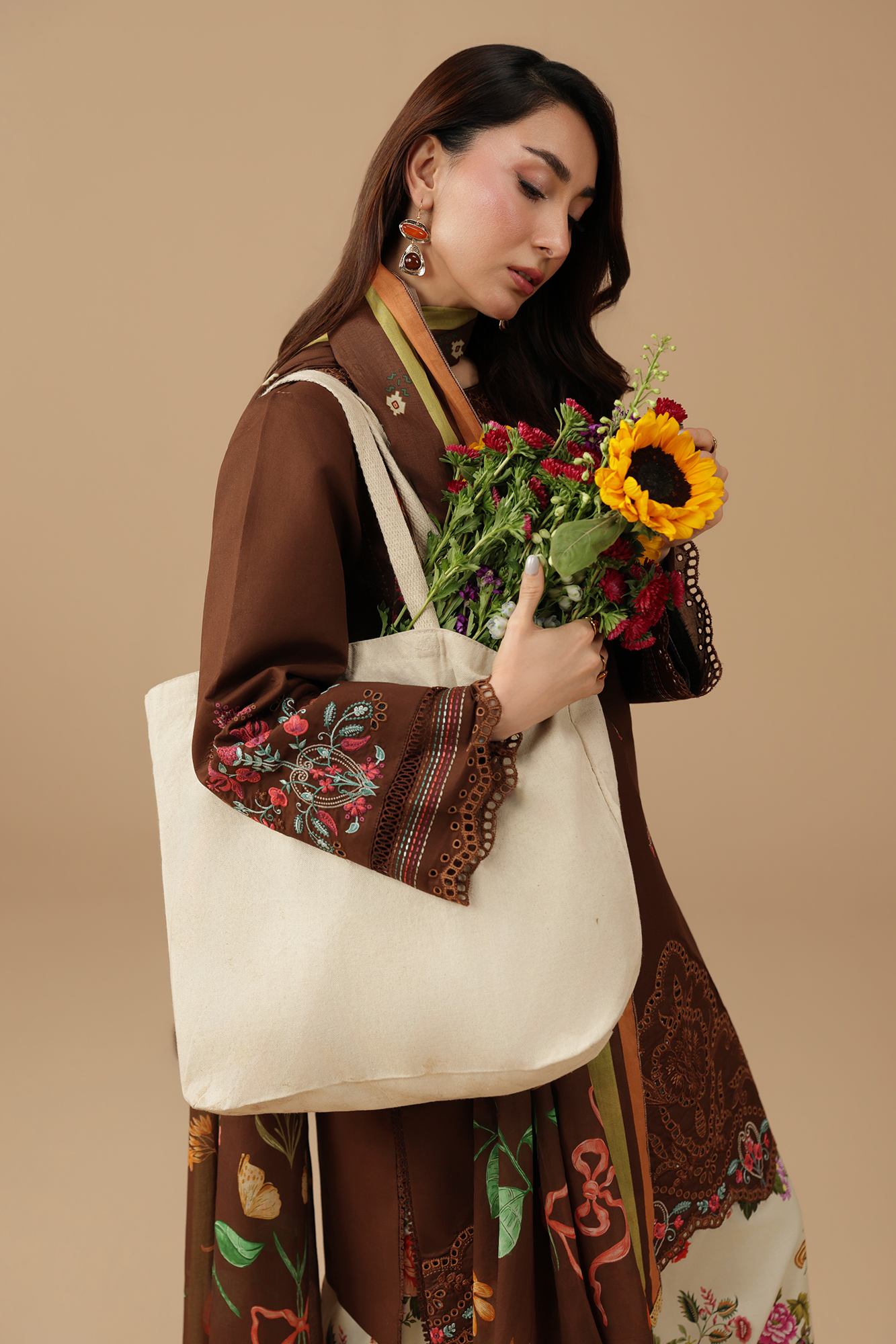 Rajbari | Jahaan Lawn | JAHAAN | 04 - Luxury Dress - available at Maria Faisal in UK and USA.