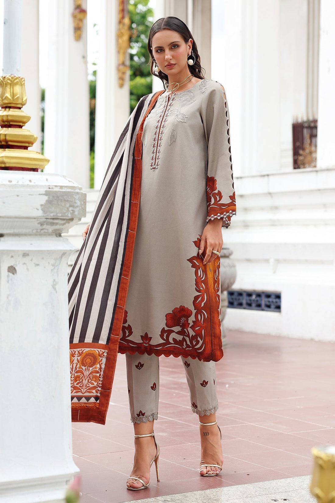 Charizma | Aniq Winter 2025 |  ANW6-05 - Ladies Clothes - Maria Faisal