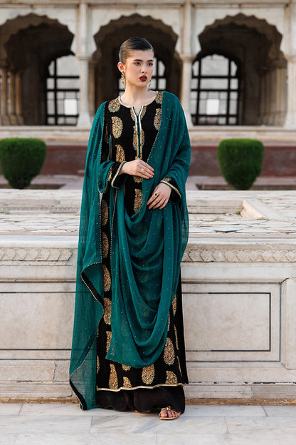 Vanya | Virsa Formals | ED-013 - Formal Dress - available at Maria Faisal in UK and USA.