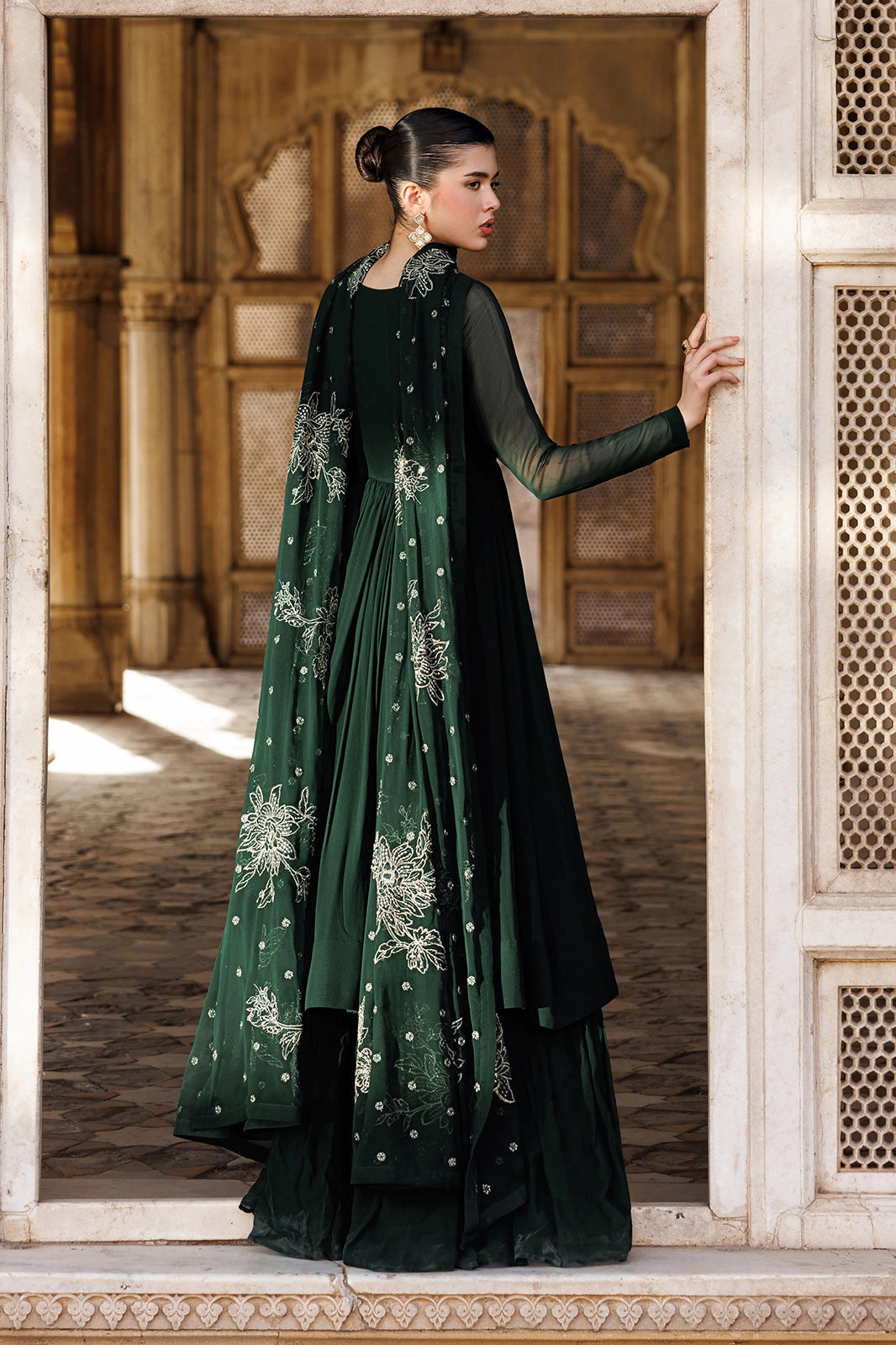 Vanya | Virsa Formals | ED-017 - Formal Dress - available at Maria Faisal in UK and USA.