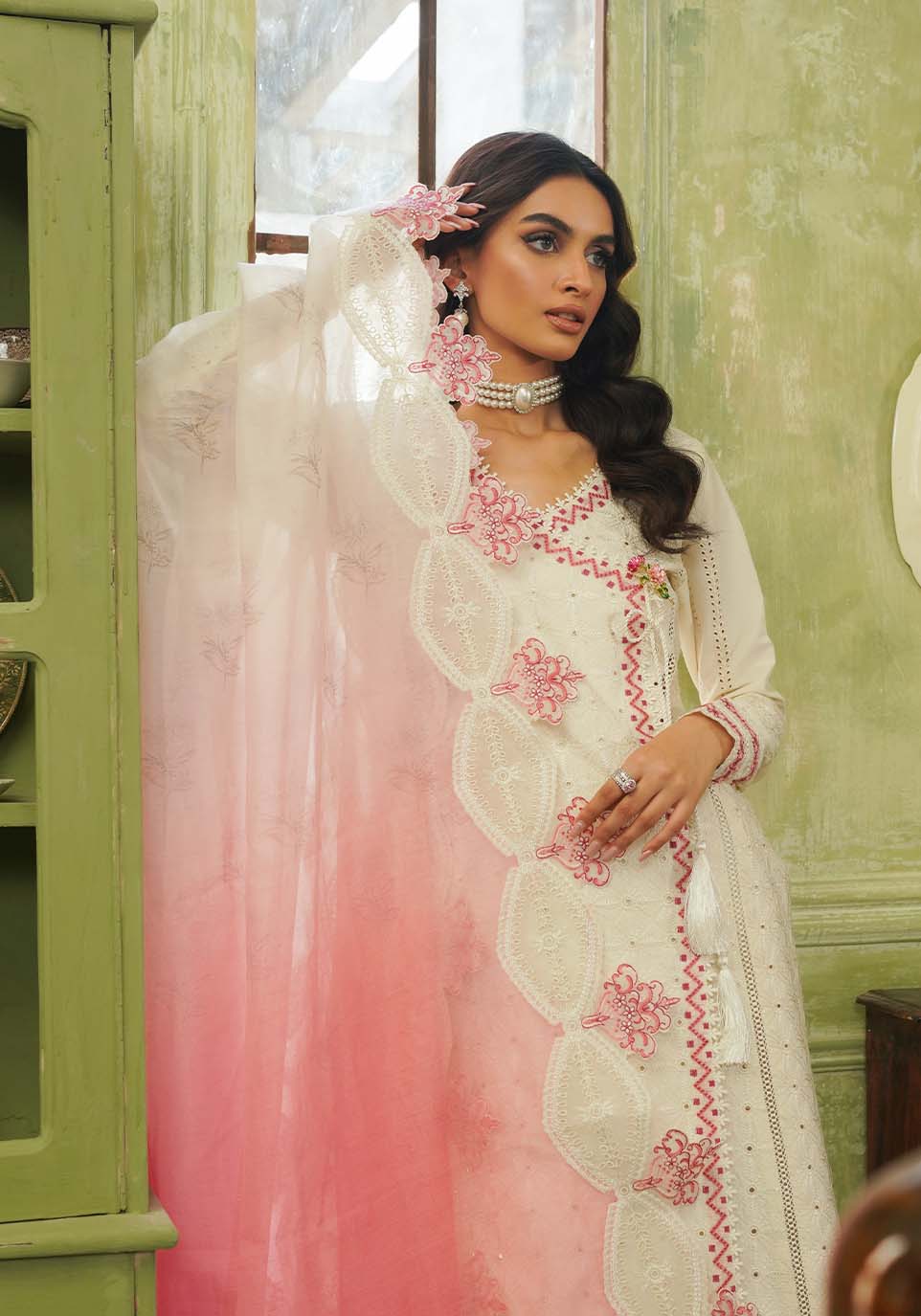 Zarqash | Tresor Luxury Lawn 24 | ZQT 006 IDA - Maria Faisal