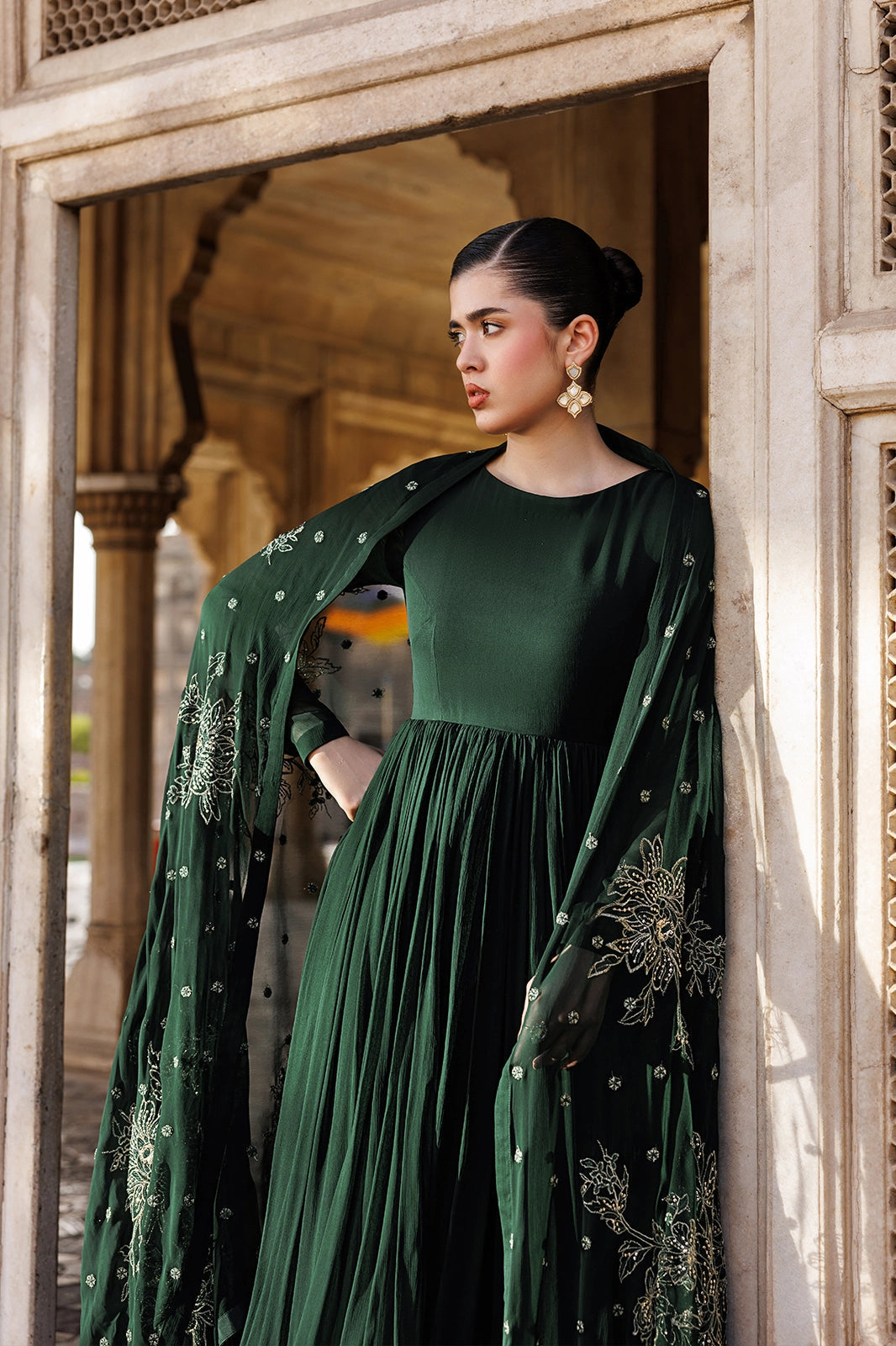 Vanya | Virsa Formals | ED-017 - Formal Dress - available at Maria Faisal in UK and USA.