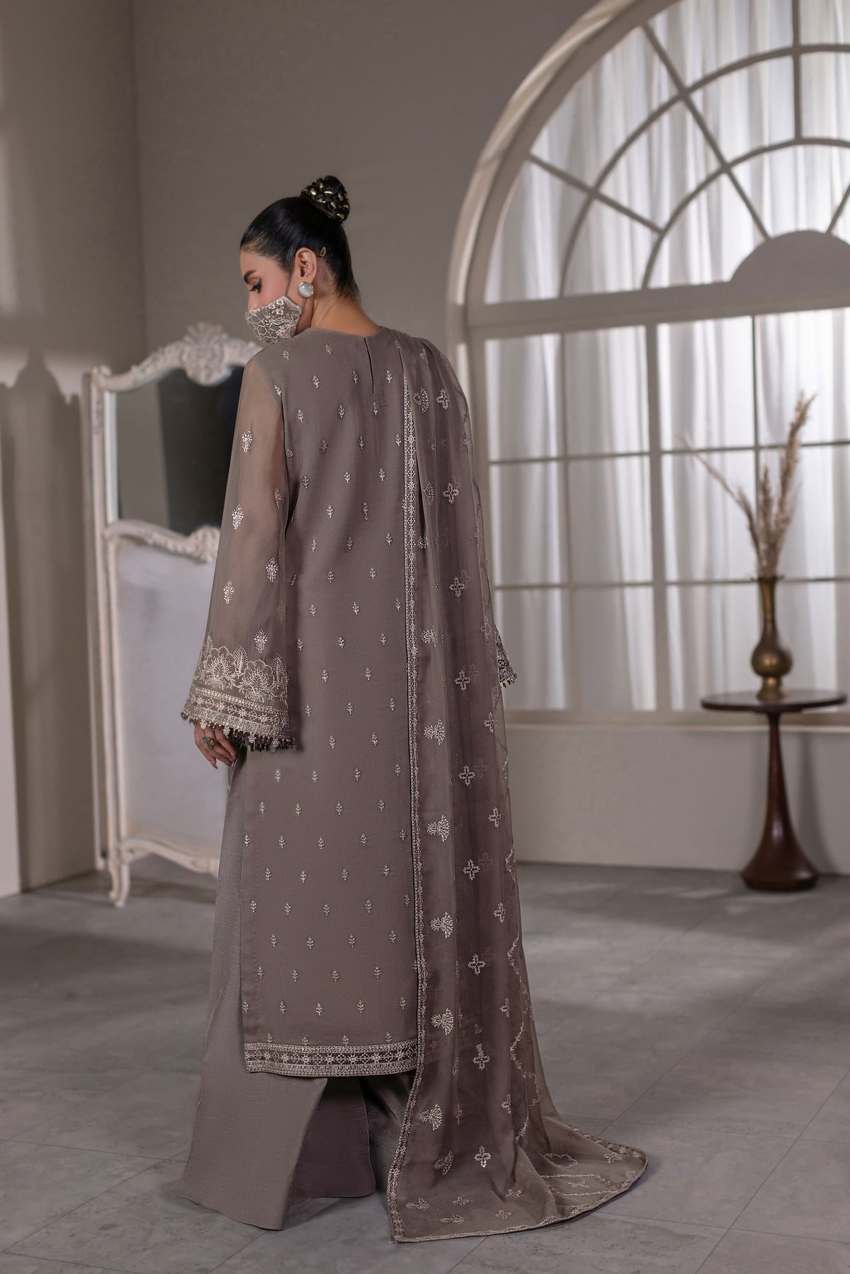 Flossie | Dilkash Kuch Khas | DI-06 B - Formal Dress - available at Maria Faisal in UK and USA.