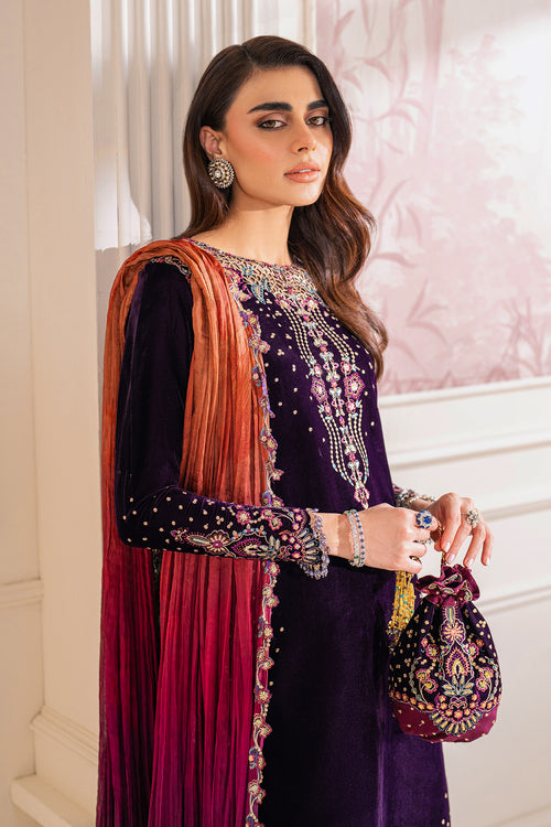 UF-748 – authentic Pakistani dress from the Velvet 25 collection for women in the UK
