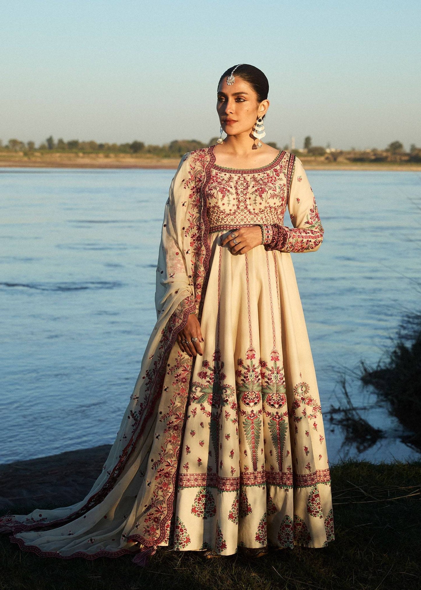 Hussain Rehar | Surkh Eid Pret’25 | Naqsh by Maria Faisal - Registered Vendor of : Hussain Rehar - type : ladies Clothes - 100% original wedding dresses