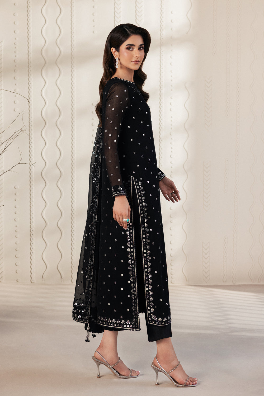 Zarif | Bayaan Formals | SIYARA - Formal Dress - available at Maria Faisal in UK and USA.
