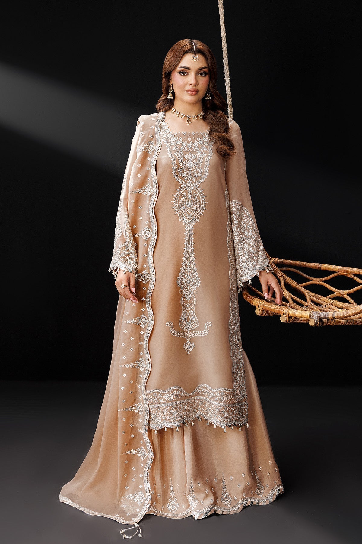 Alizeh | Dua Formals 26 | AF-DUA-3031-Gilded Lace - Dress - available at Maria Faisal in UK and USA.