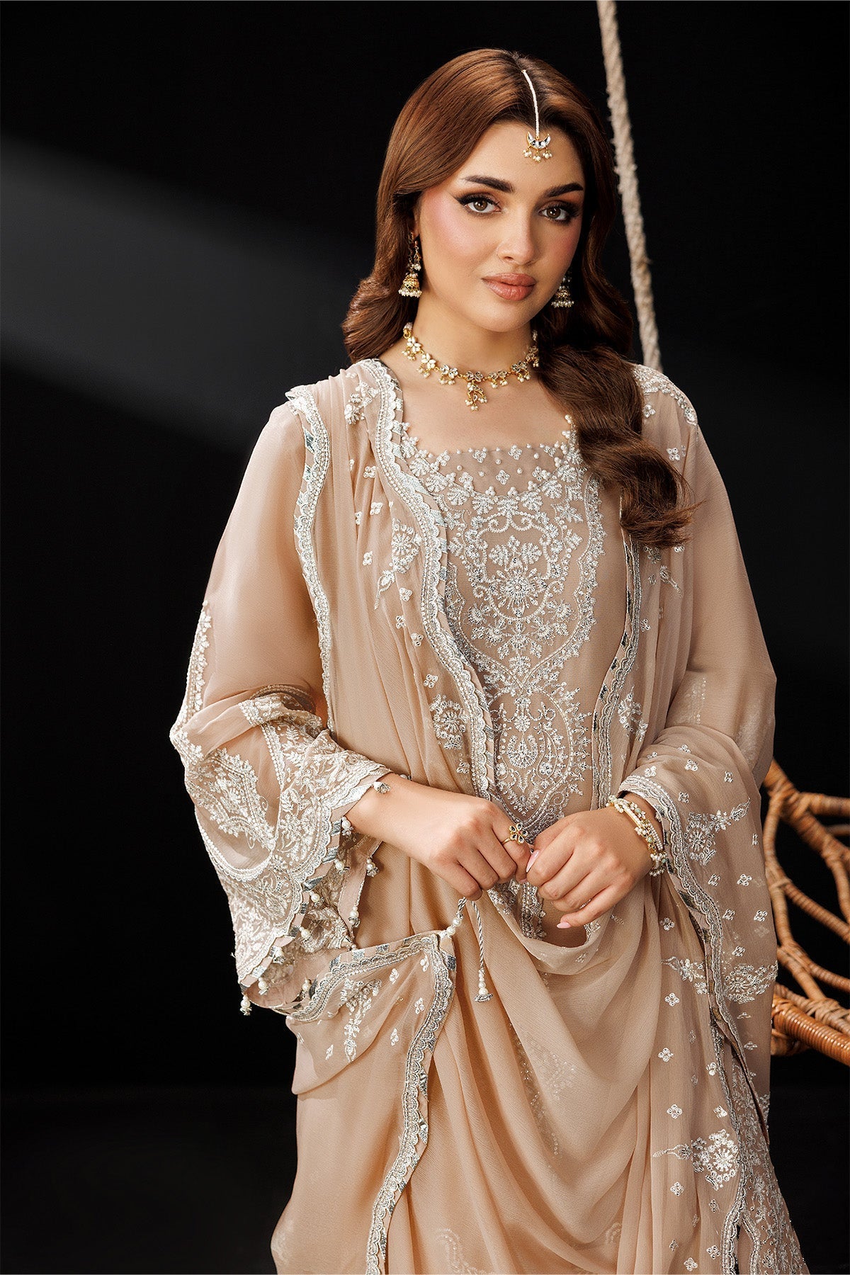 Alizeh | Dua Formals 26 | AF-DUA-3031-Gilded Lace - Dress - available at Maria Faisal in UK and USA.