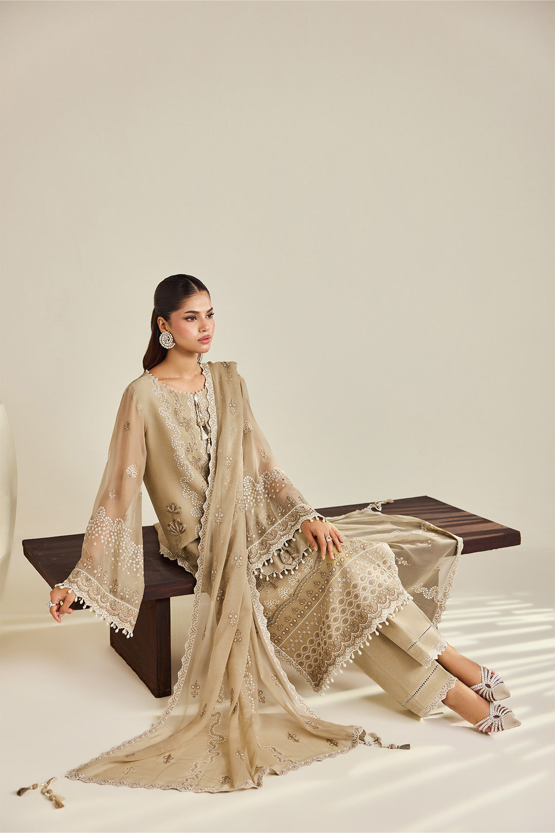 Alizeh | Dhaagay Formals |AF-DHG-5051-Azeen - Formal Dress - available at Maria Faisal in UK and USA.
