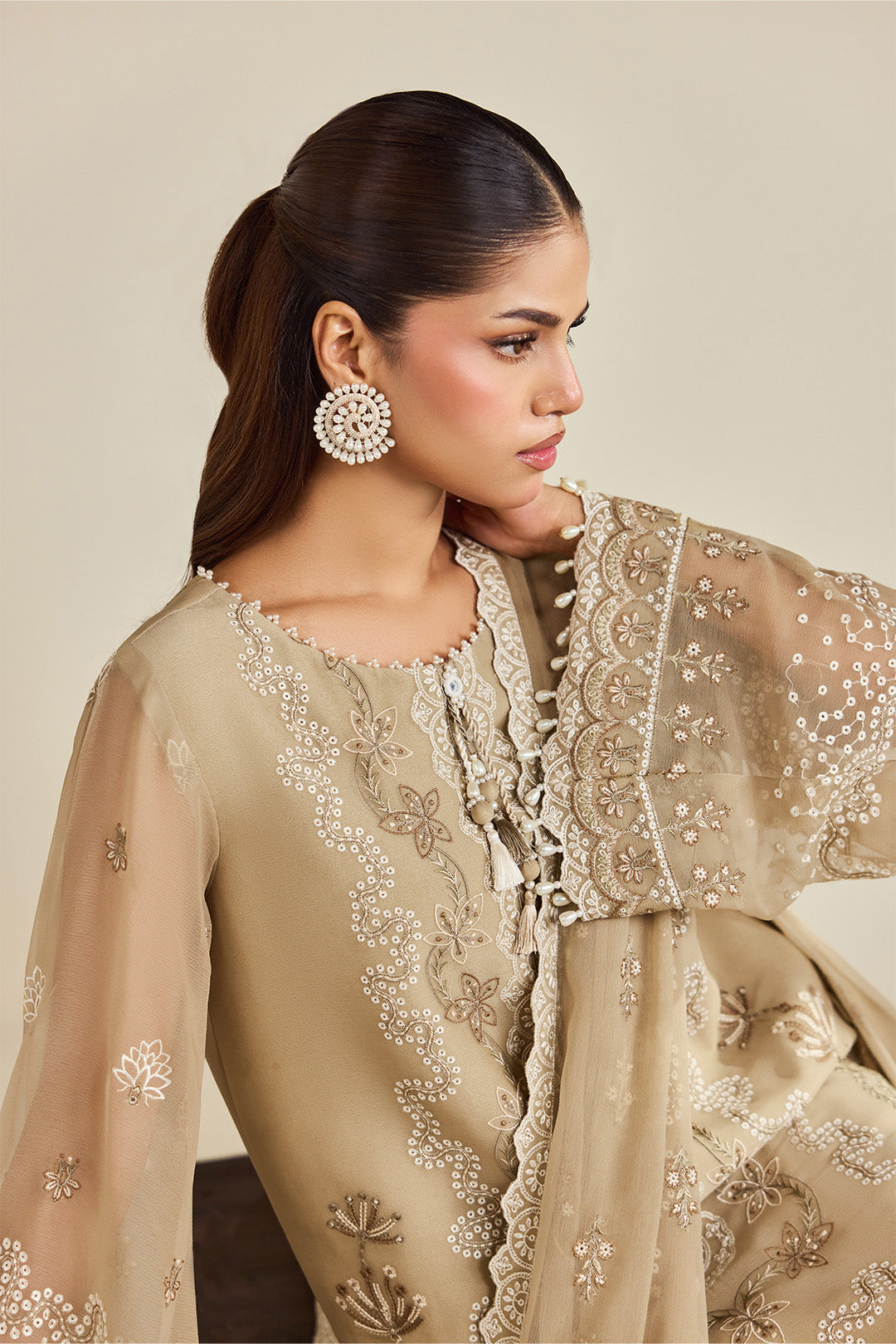 Alizeh | Dhaagay Formals |AF-DHG-5051-Azeen - Formal Dress - available at Maria Faisal in UK and USA.