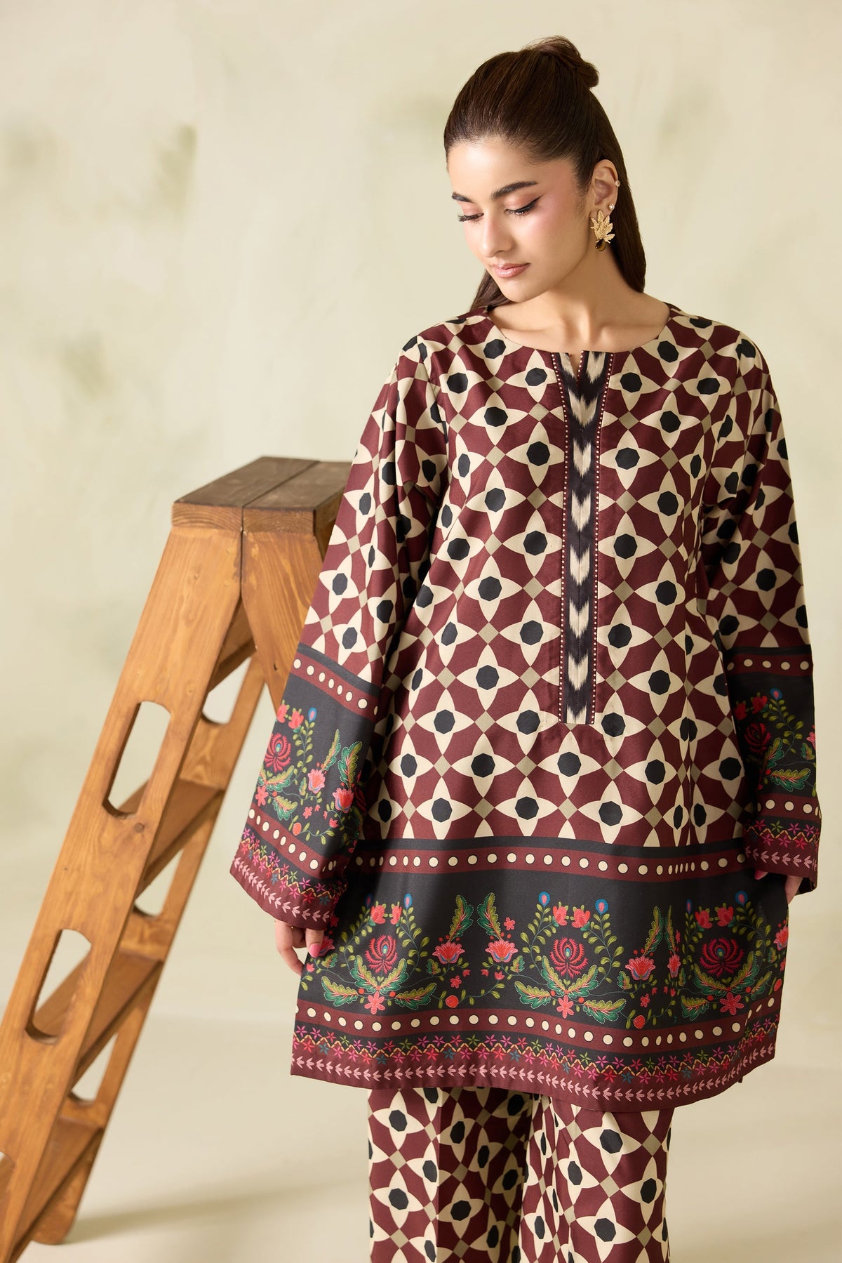Alizeh | Printed Lawn | AF-PL-6075-ZIRWAH - Casual Dress - available at Maria Faisal in UK and USA.