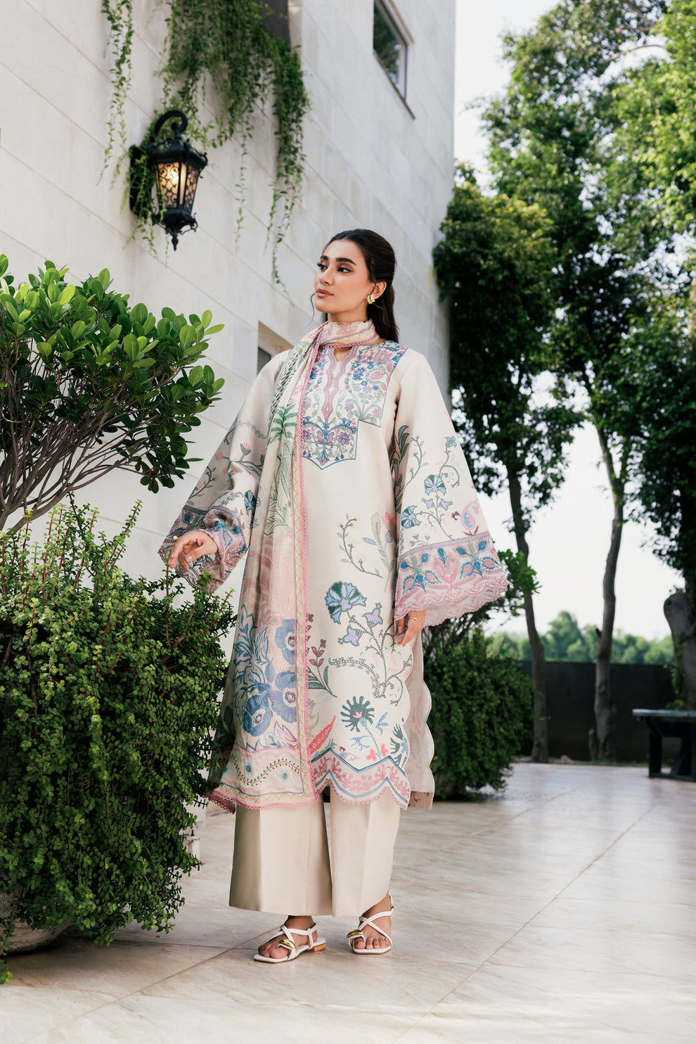 Florent | Intermix 25 | FIM - 5B - Ladies Clothes - Maria Faisal