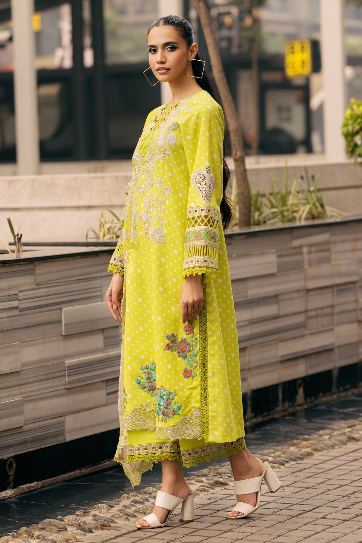 Charizma | Swiss Miss Voil Collection | CSM5-05 - Ladies Clothes 