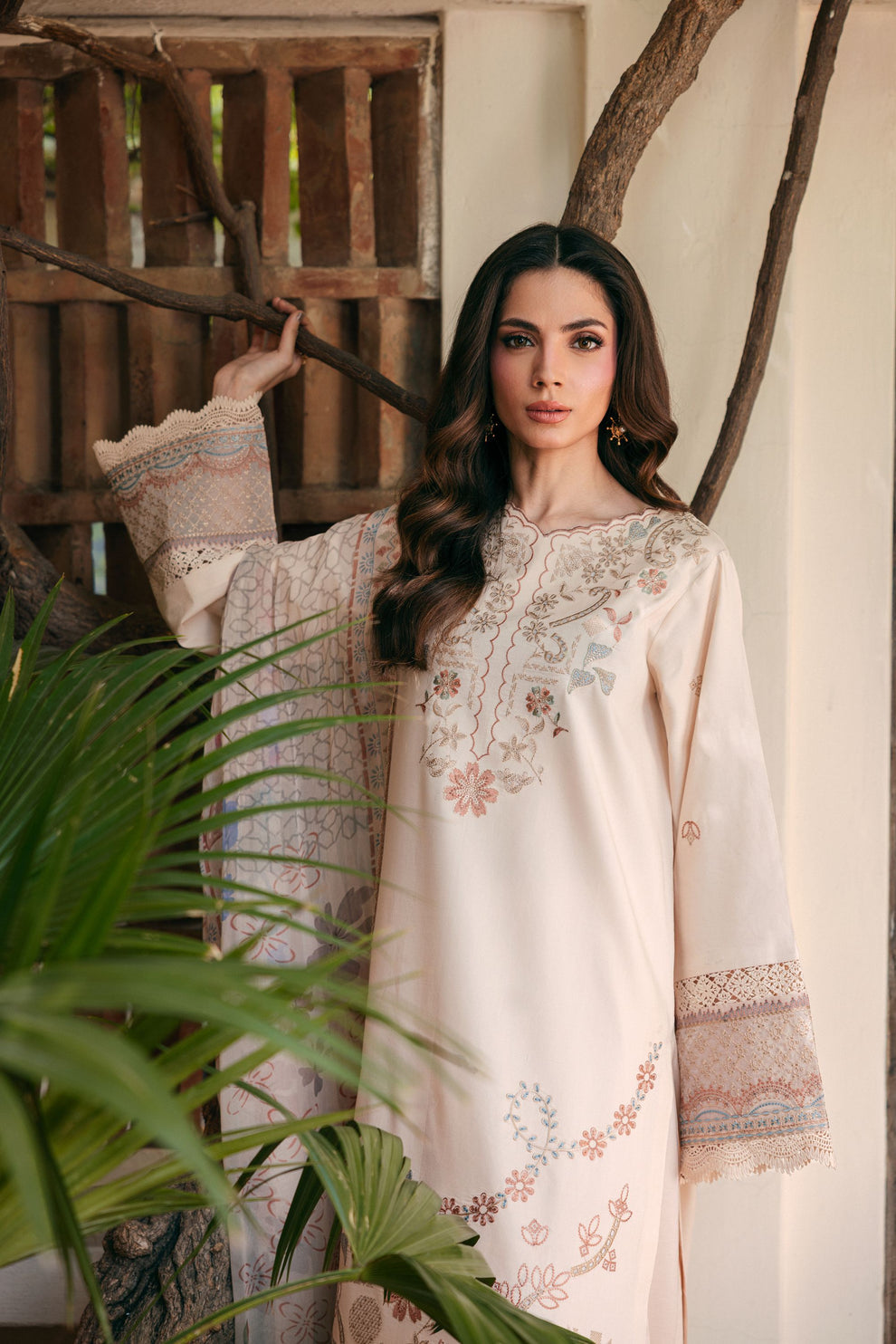 Florent | Festive Luxury Lawn 26 | FZF - 5A - Luxury Dress - available at Maria Faisal in UK and USA.