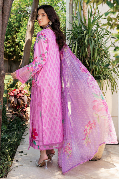 Charizma | C print Collection 24 | CP4-44 - Maria Faisal