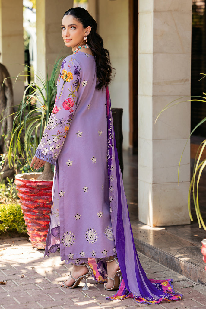 Charizma | C print Collection 24 | CP4-40 - Maria Faisal