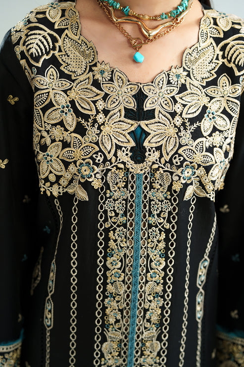 Aabyaan | Pret De Luxe 26 | NOCTRA (AD-05) - Luxury Dress - available at Maria Faisal in UK and USA.