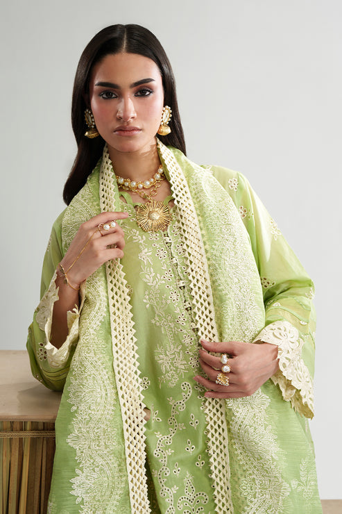 Aabyaan | Pret De Luxe 26 | VERDAN (AD-03) - Luxury Dress - available at Maria Faisal in UK and USA.