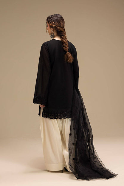 Erum Khan | Lillia Summer Edit | Night Petal by Maria Faisal - Registered Vendor of : Erum Khan - type : Ladies Clothes - 100% original wedding dresses