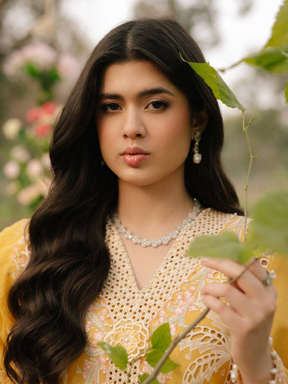 Bin Ilyas | Freesia Embroidered Lawn 25 | 104 - A by Maria Faisal - Registered Vendor of : Bin Ilyas - type : Ladies Clothes - 100% original wedding dresses