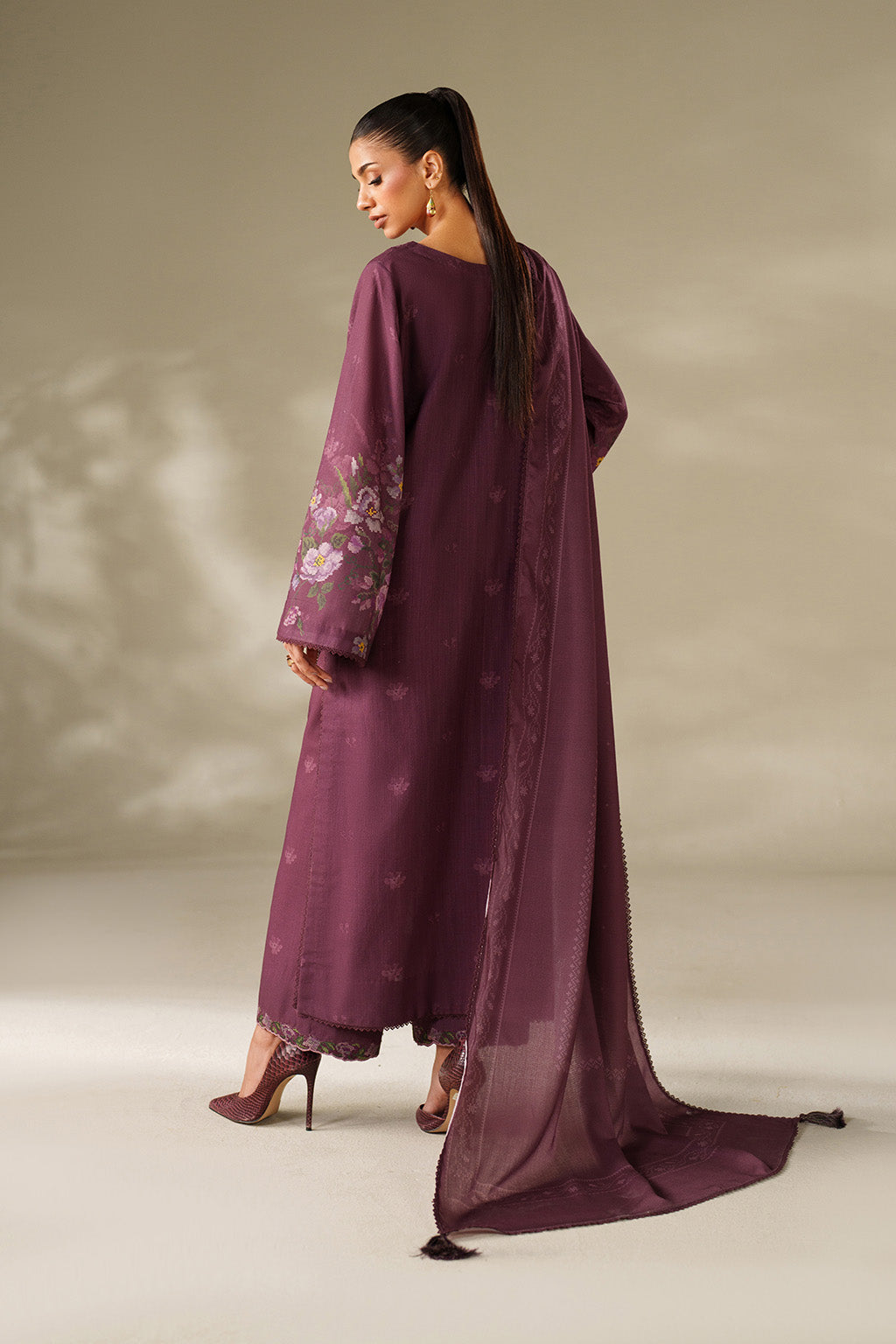 Iznik | Winter Chapter 25 | UE-566 Printed Khaddar - Casual Dress - available at Maria Faisal in UK and USA.