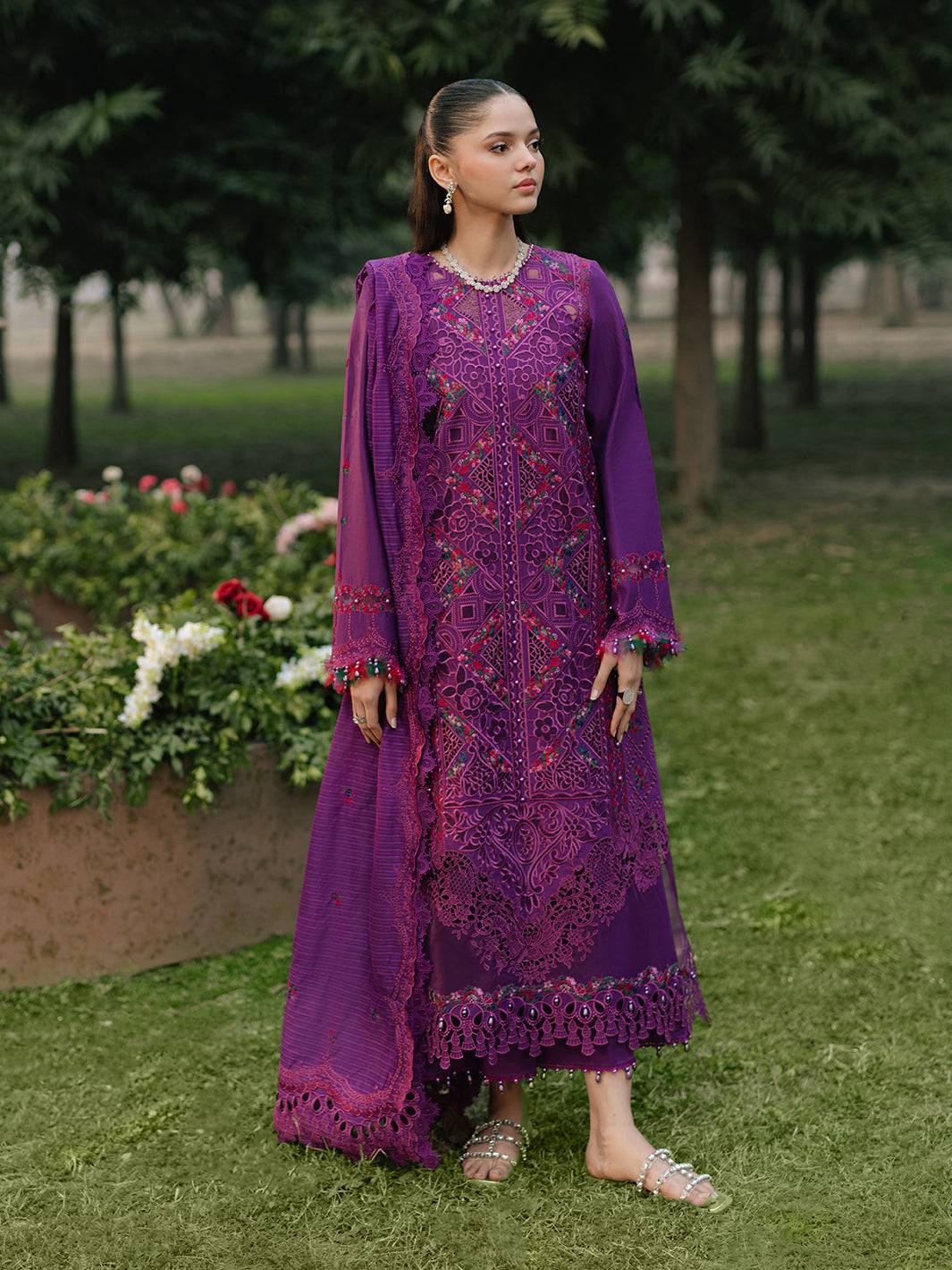 Bin Ilyas | Freesia Embroidered Lawn 25 | 105 - B by Maria Faisal - Registered Vendor of : Bin Ilyas - type : Ladies Clothes - 100% original wedding dresses