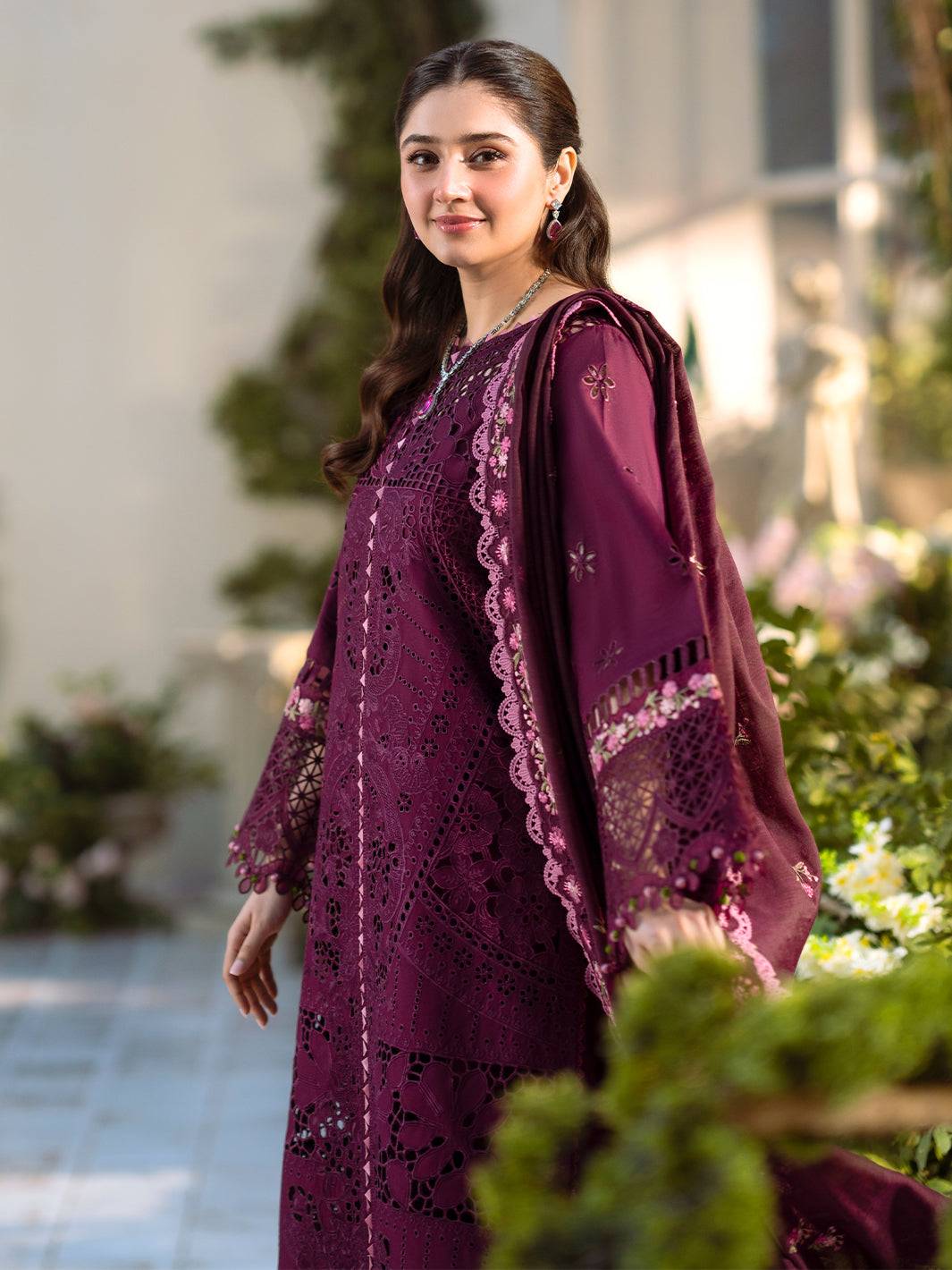 Bin Ilyas | Freesia Embroidered Lawn 25 | 106 - A by Maria Faisal - Registered Vendor of : Bin Ilyas - type : Ladies Clothes - 100% original wedding dresses